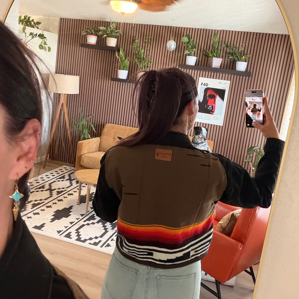 Custom Artist Pat Milbery Jacket - Picture 6 of 9